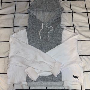 Grey and white cropped sweatshirt